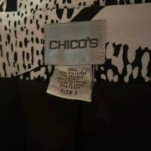 Chico’s White and Black Blazer Size 2 (Medium/Size 12) - Picture 5 of 8